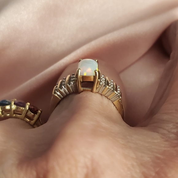 Beautiful opal/diamond ring - Picture 5 of 9